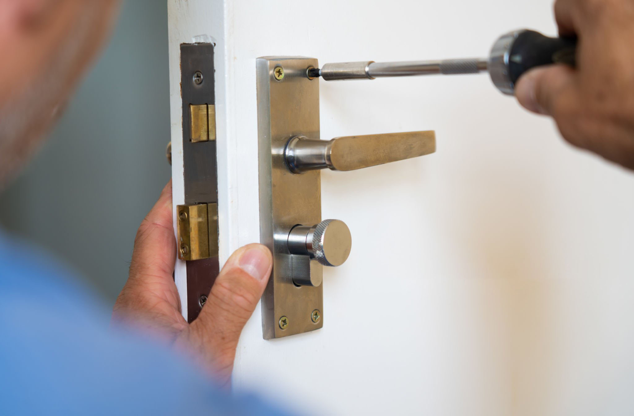 fast-front-door-lock-repair-near-me-in-oxfordshire-uk